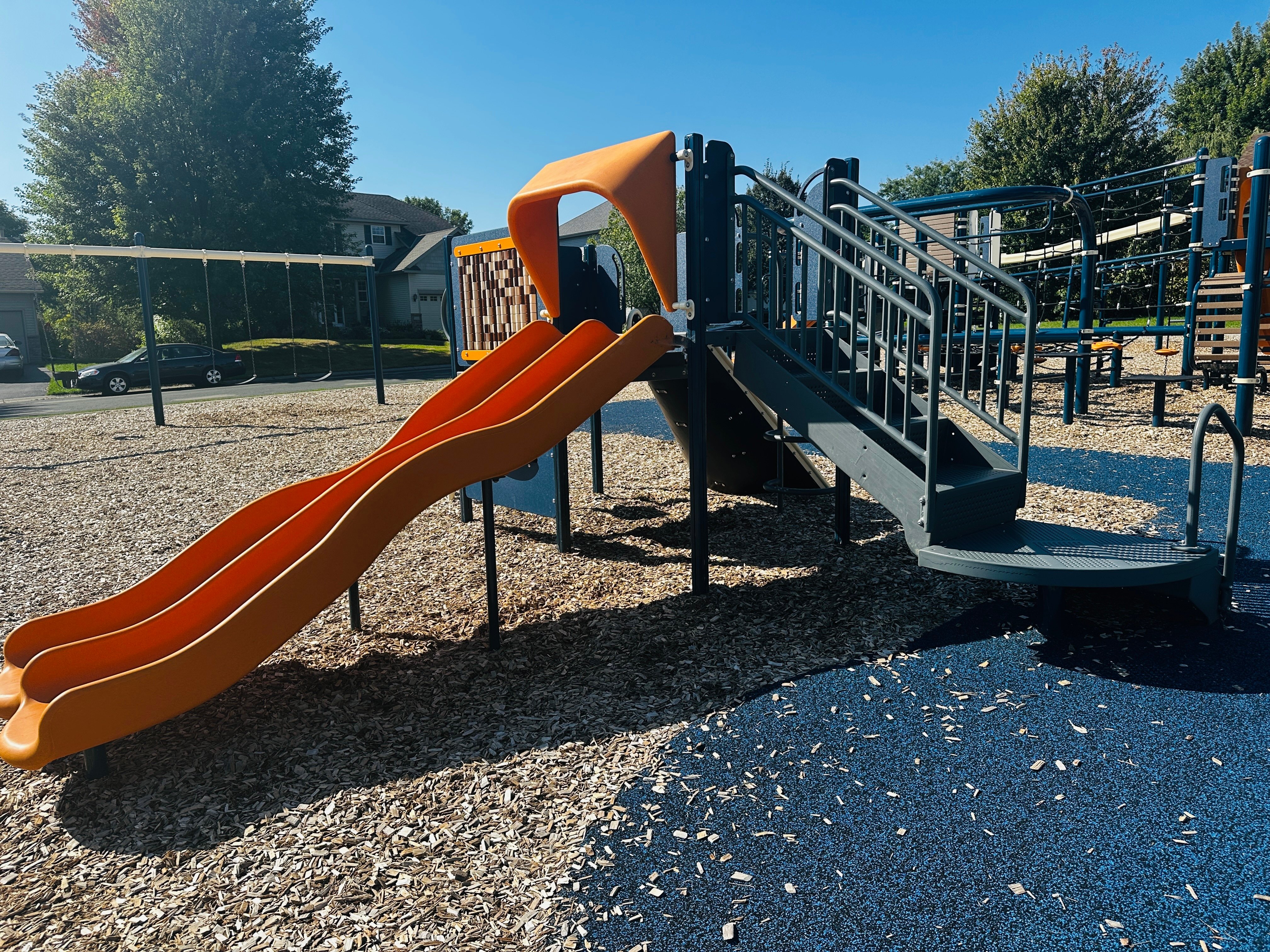 20250926_163546814_iOS