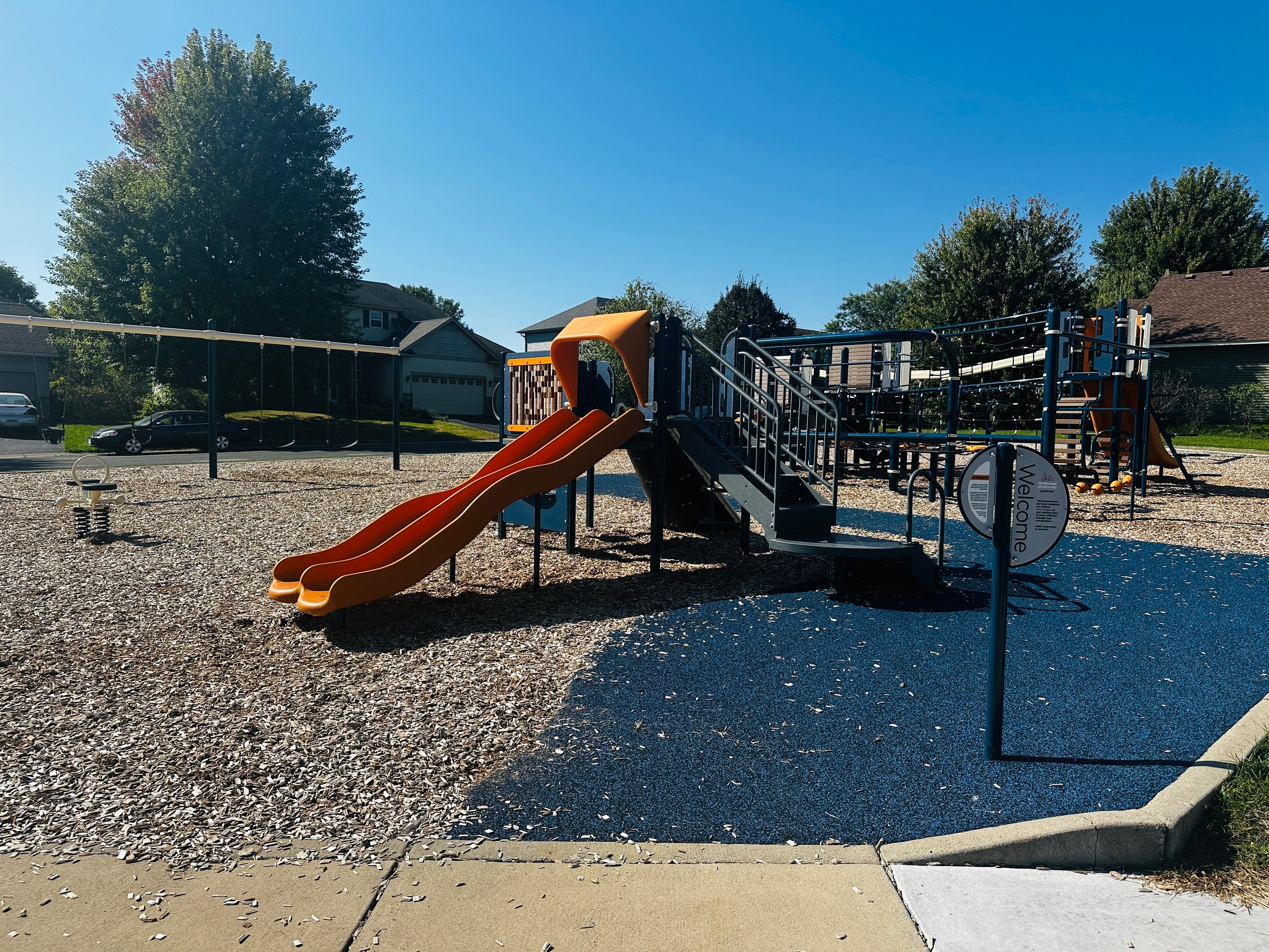 20250926_163647336_iOS