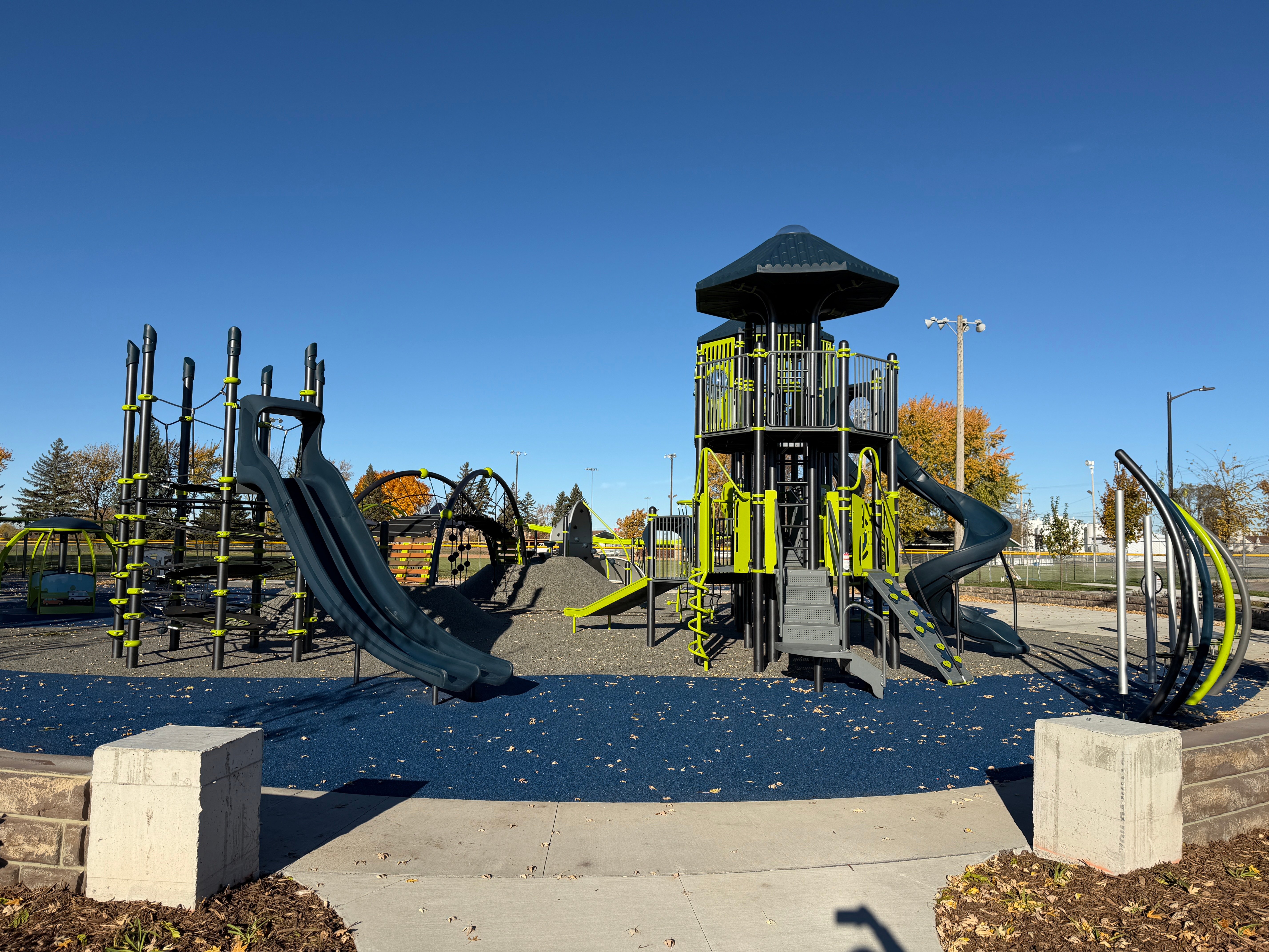 20251103_152619300_iOS (1)