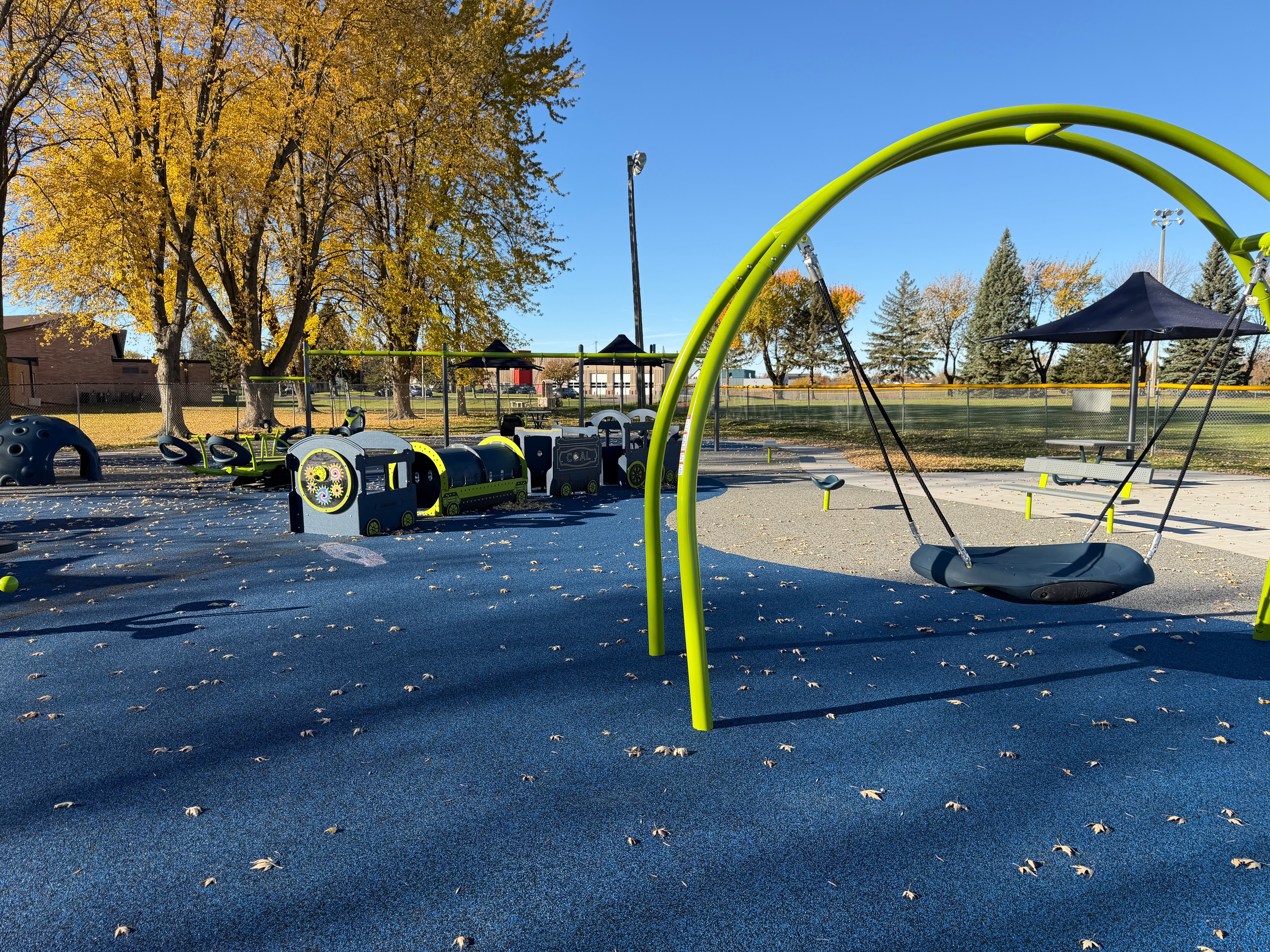 20251103_153537883_iOS (1)