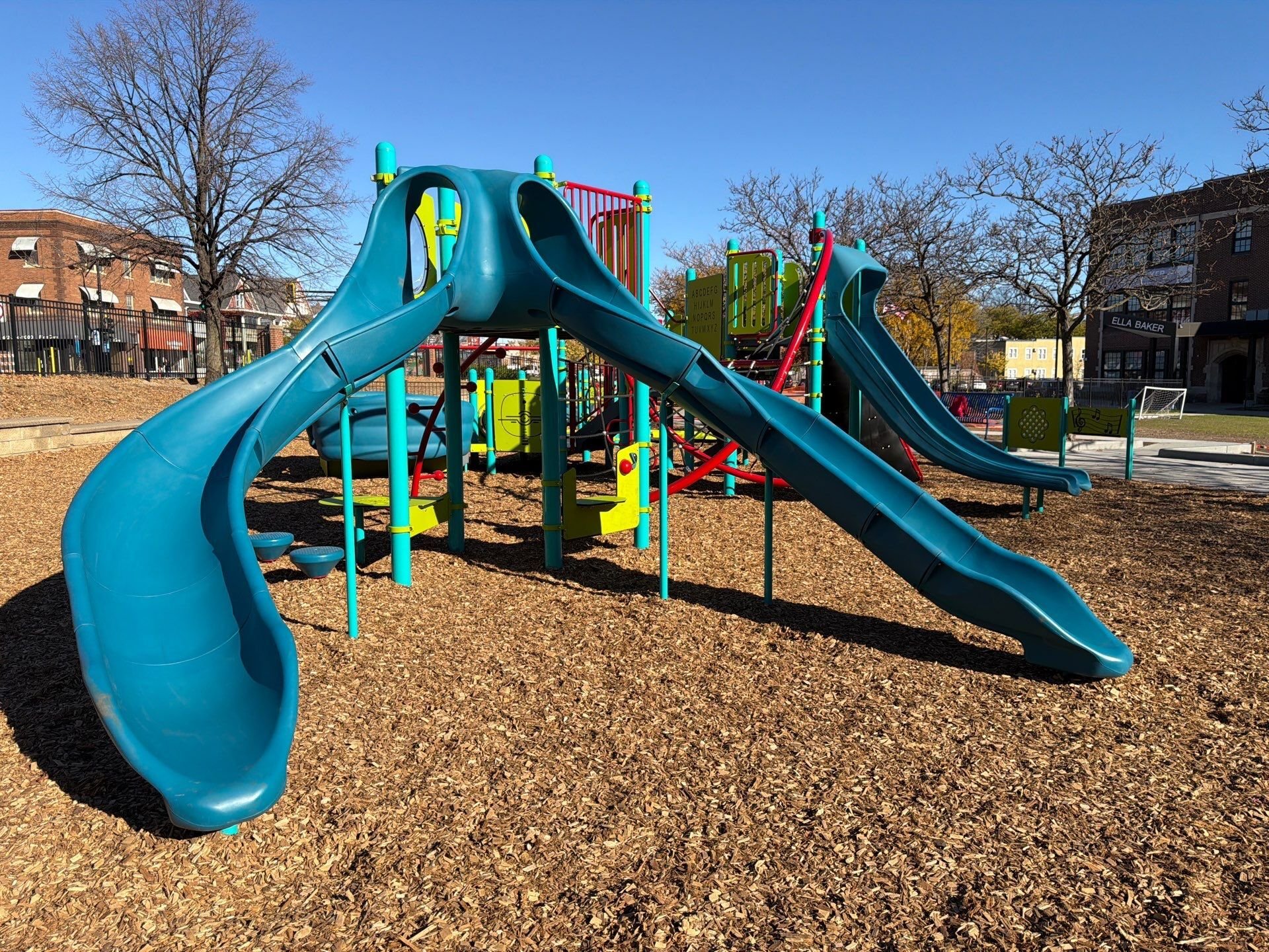 40fbb1ef-ee66-4df0-8f1c-7226d3b381f6