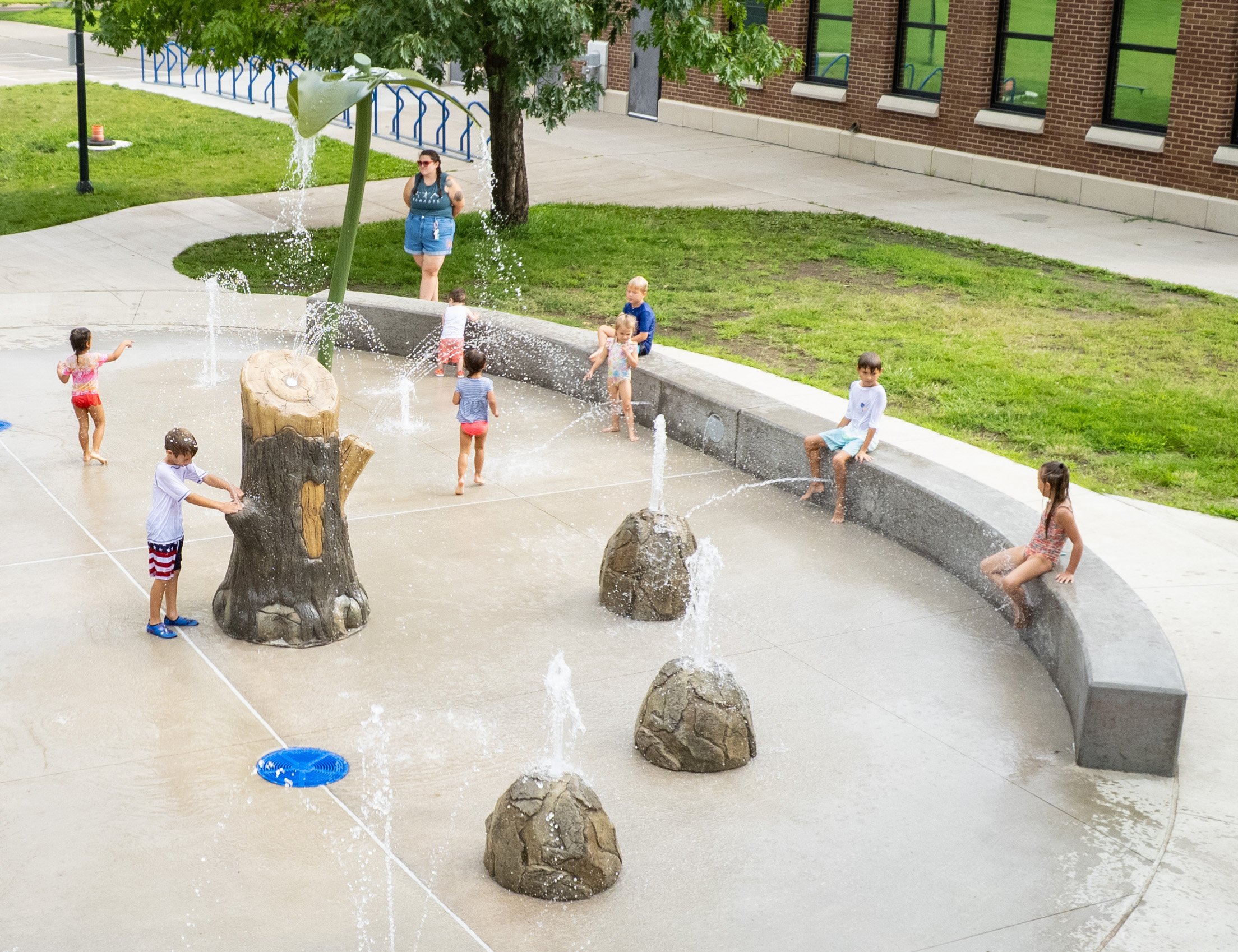 AQ - MN - Victory Park Splash Pad- 125