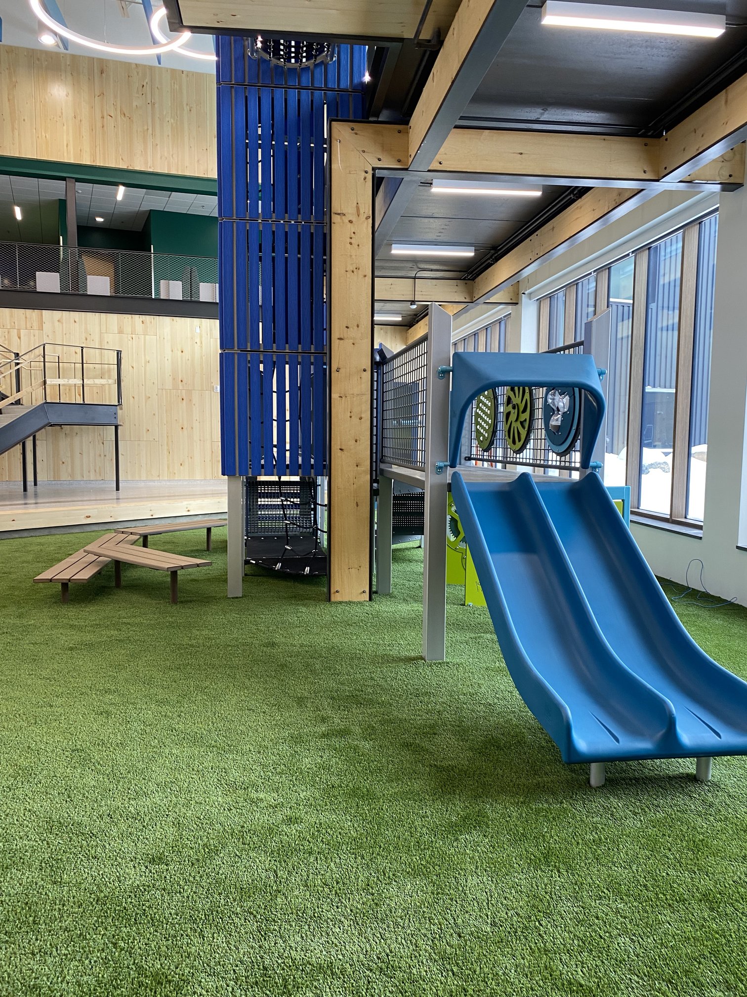 Eveleth Laurentian Elementary