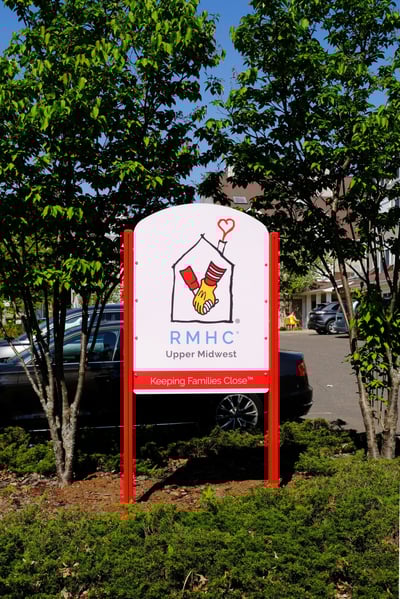 Minneapolis-Ronald McDonald House Signs