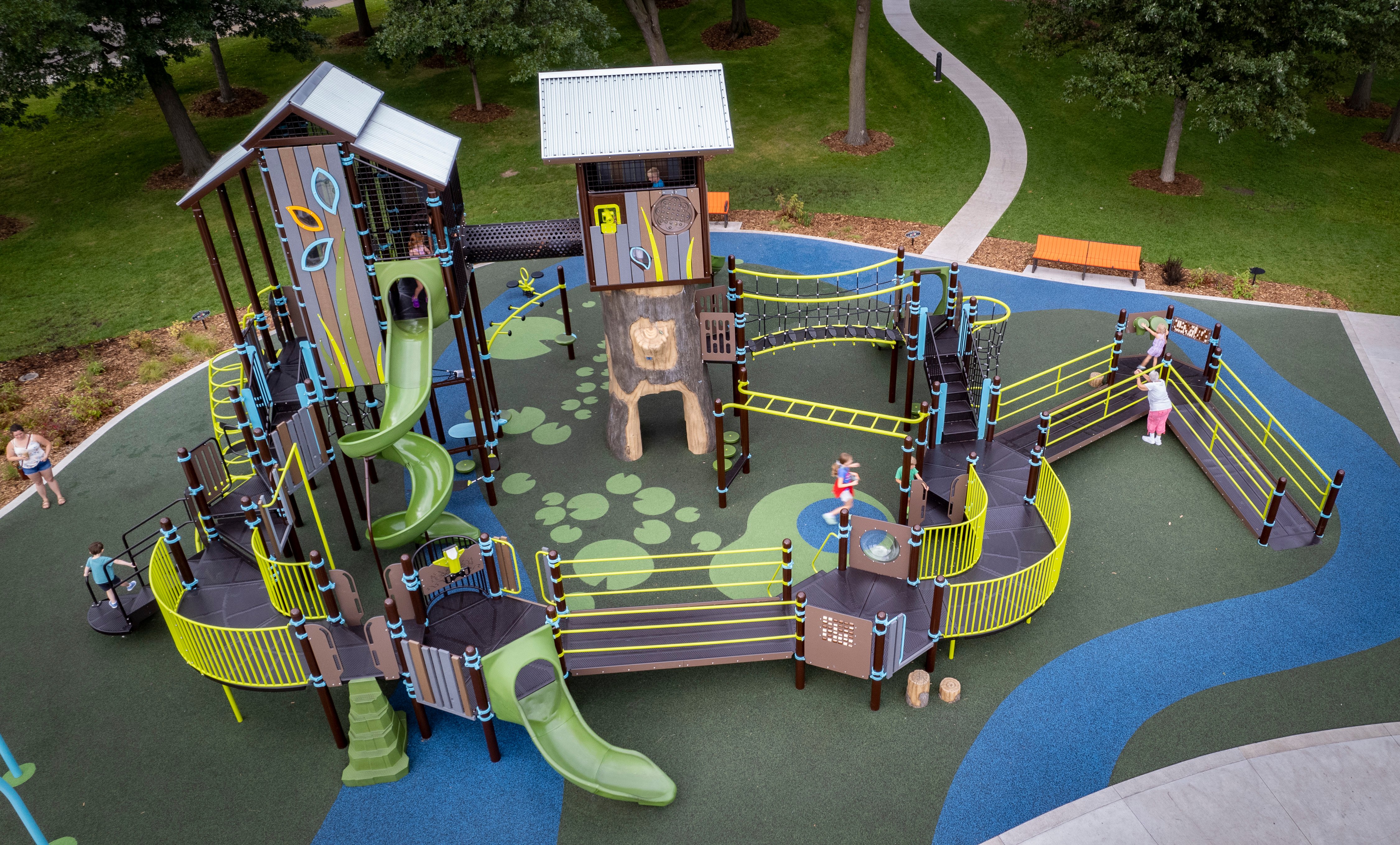 MN - Shoreview Commons Destination Playground  - 264