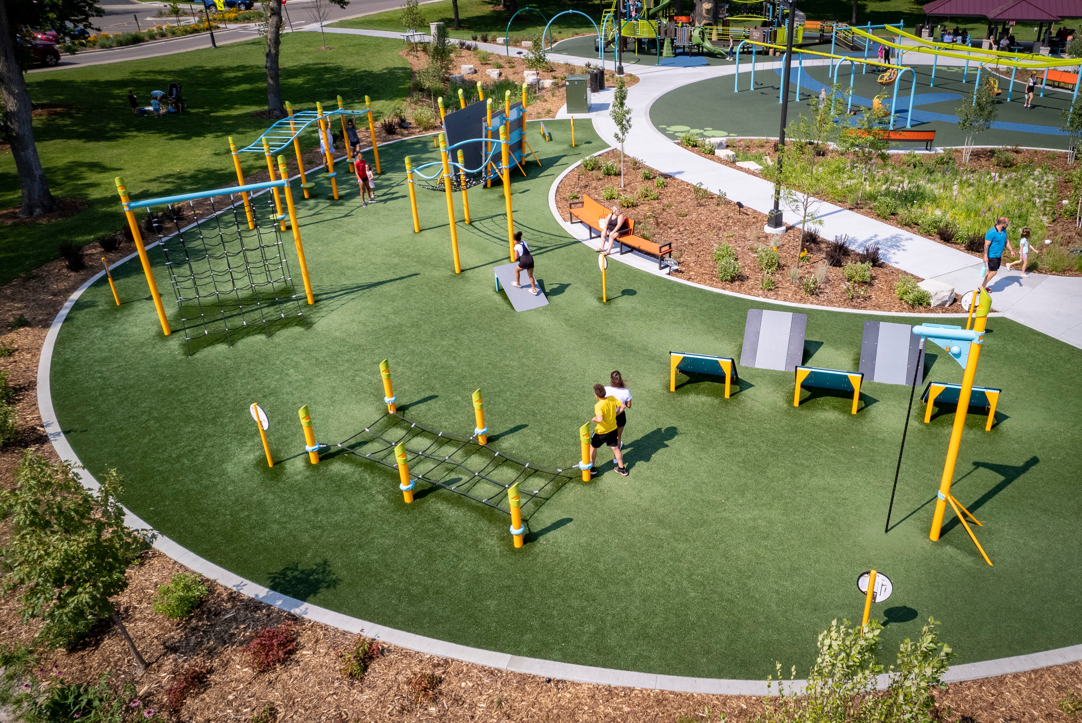 MN - Shoreview Commons Destination Playground  - 286