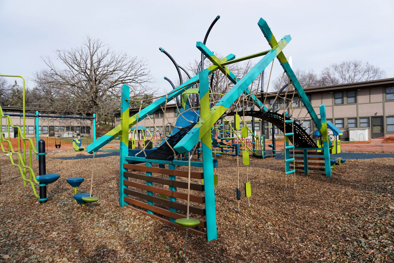 St. Paul-Commonwealth Terrace Site 4