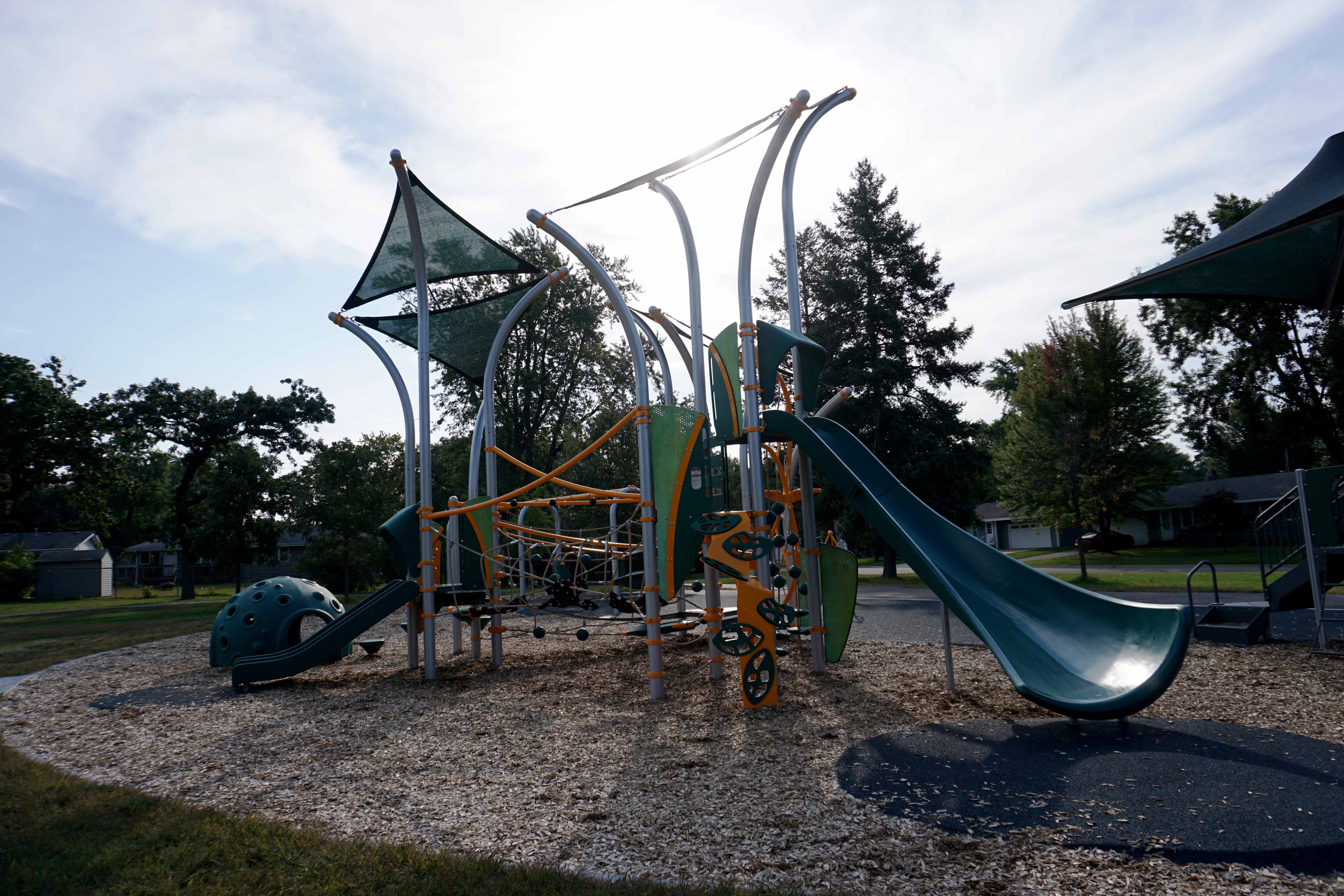 Crystal-Twin Oaks Park